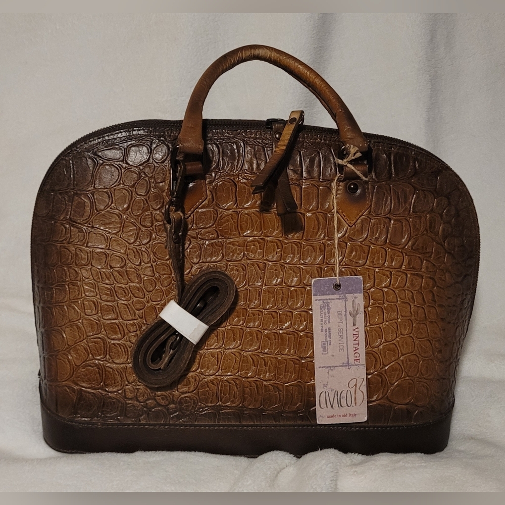 ​NWT Civico 93 Italian Leather Croc-Embossed Dome Satchel – Made in Italy